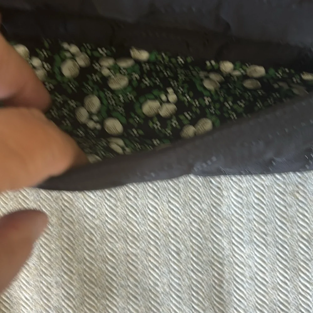 Vera Bradley Black‎ Embroidered Floral Lined Buckle Closure Shoulder Bag